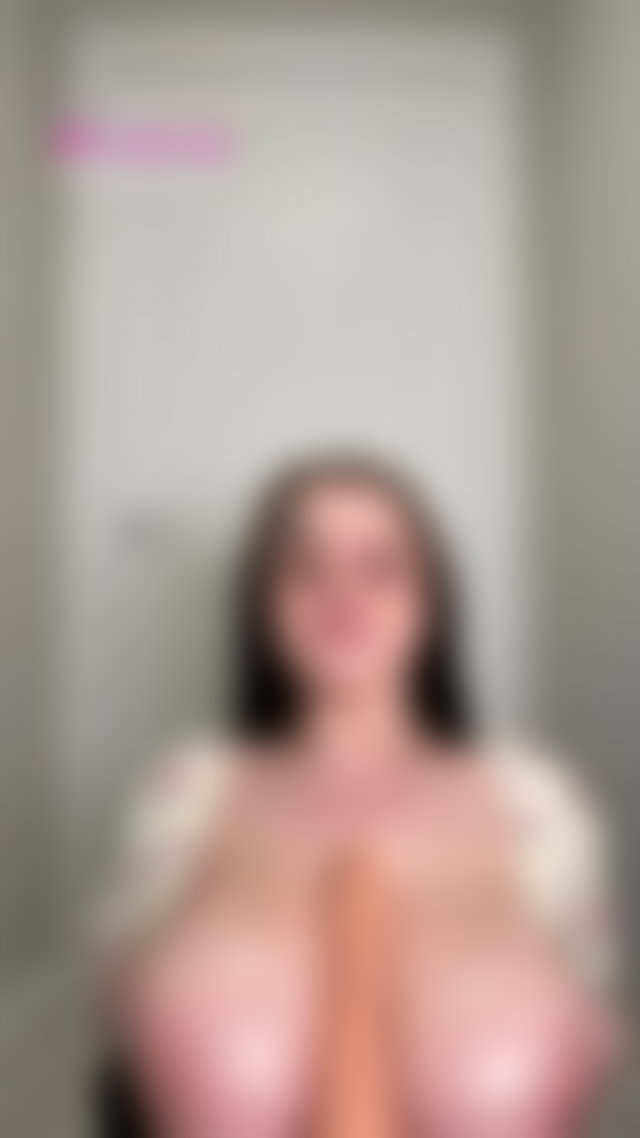 Hey babes! 💕 New page, new vibes! 🔥 Get ready for juicy content & real fun! 😘✨ Can’t wait to share it all with you! 💋 #boobs #bigboobs #bouncingboobs #hugeboobs #bigtits TikTok Porn